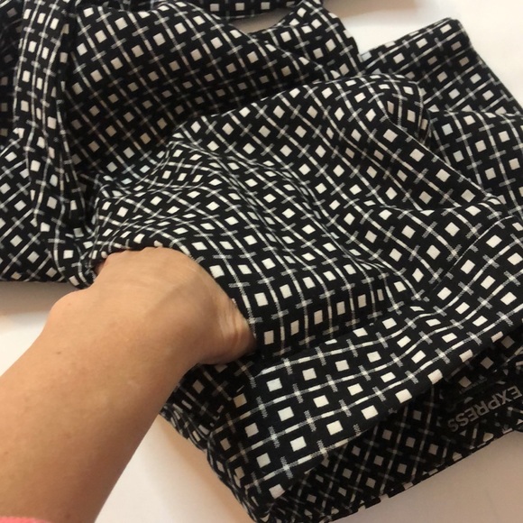 Express Columnist Pant - Short Length - Black & White - Picture 10 of 10